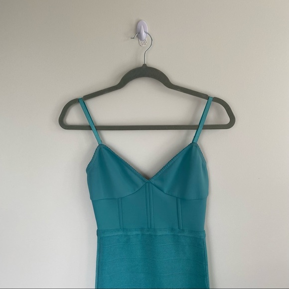 Marciano Arlena Light Blue Sexy Bodycon Dress - Picture 5 of 6